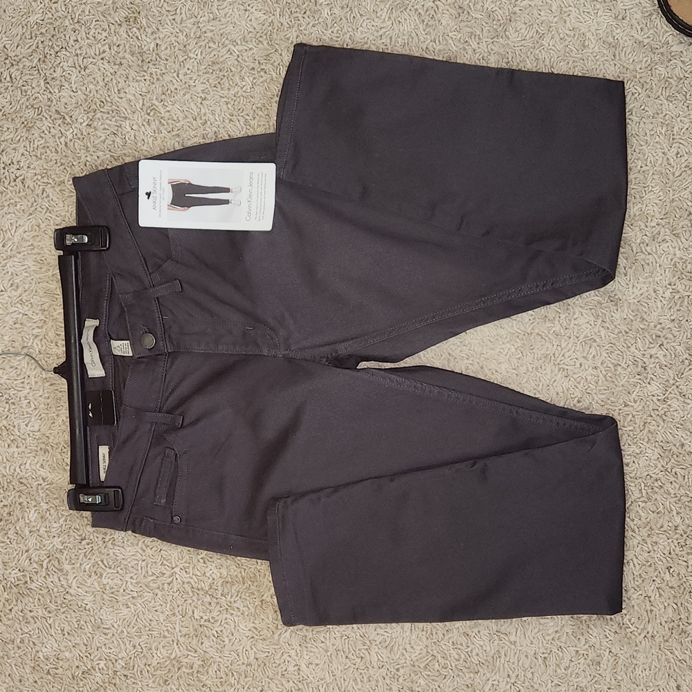 NWT Calvin klein pants.